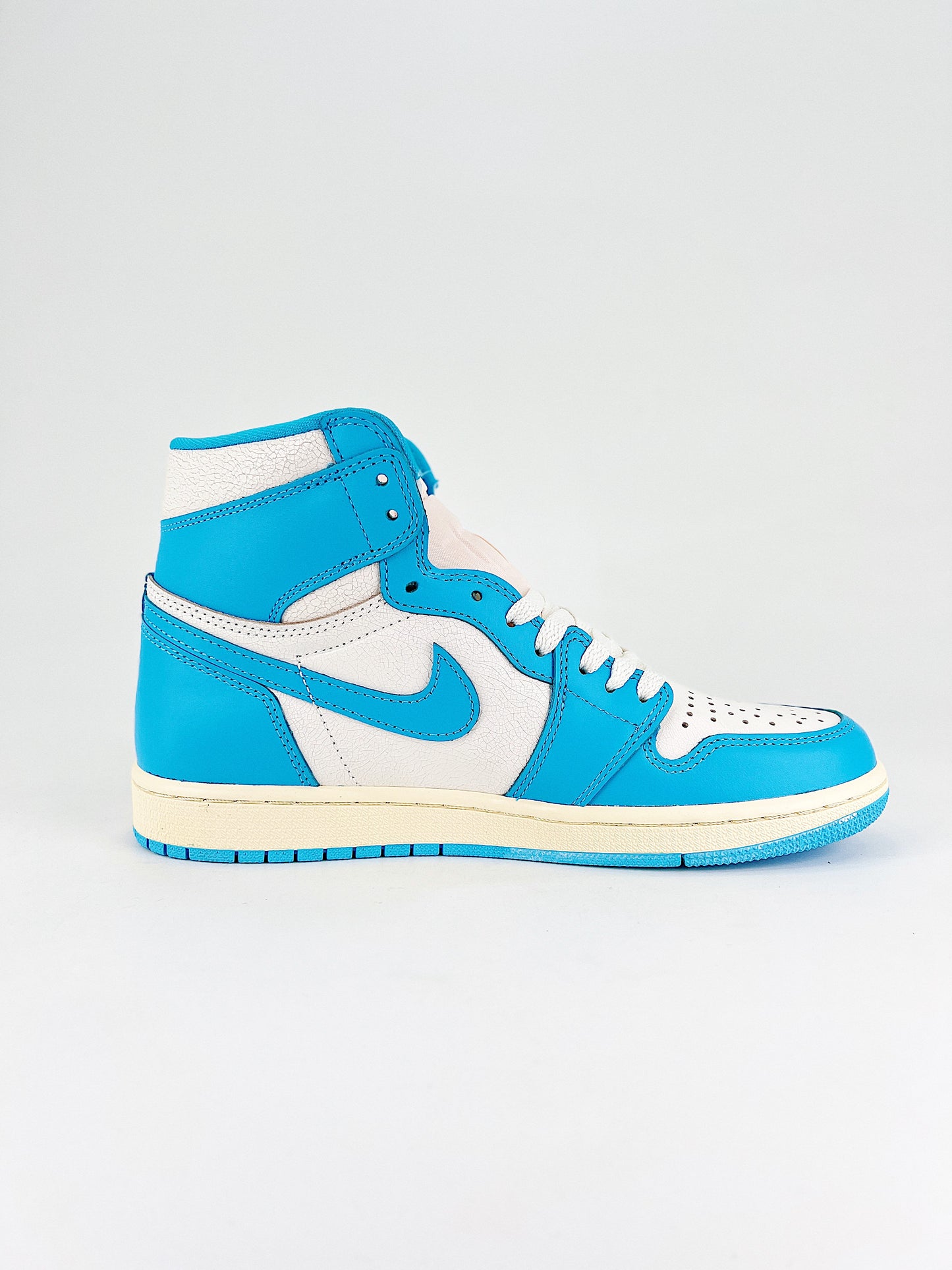 Jordan 1 Retro High OG UNC