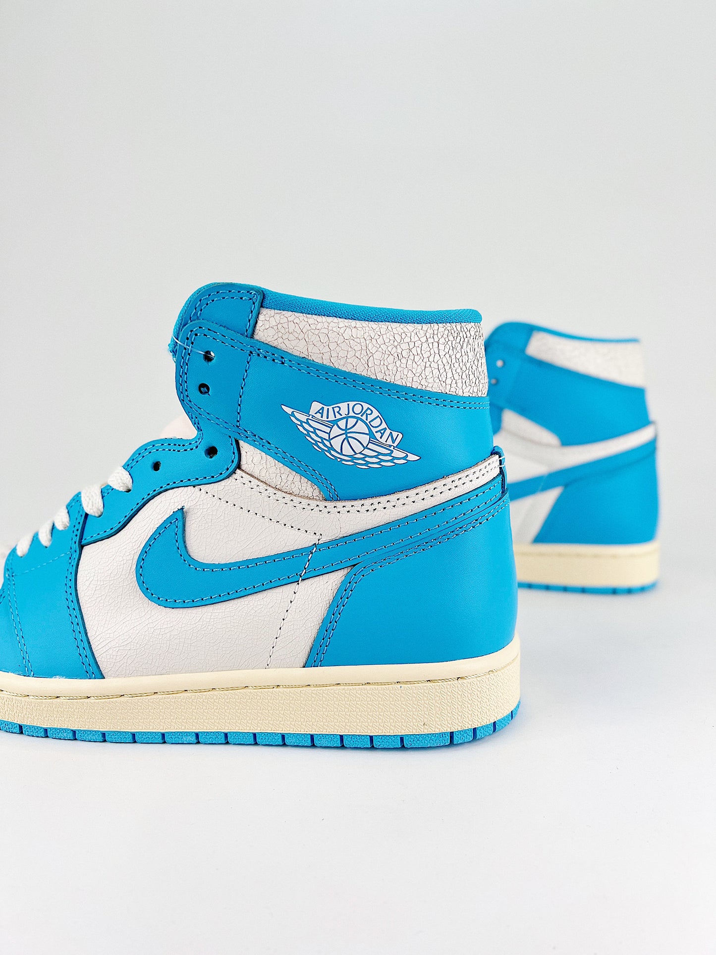 Jordan 1 Retro High OG UNC