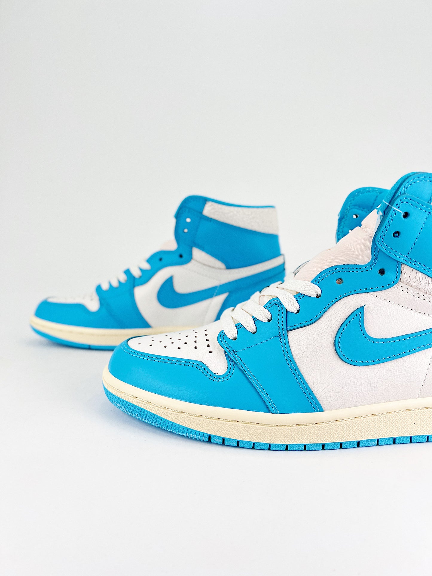 Jordan 1 Retro High OG UNC